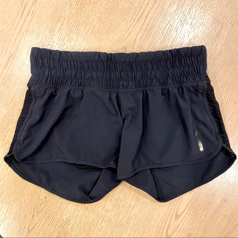 Pearl Izumi running shorts